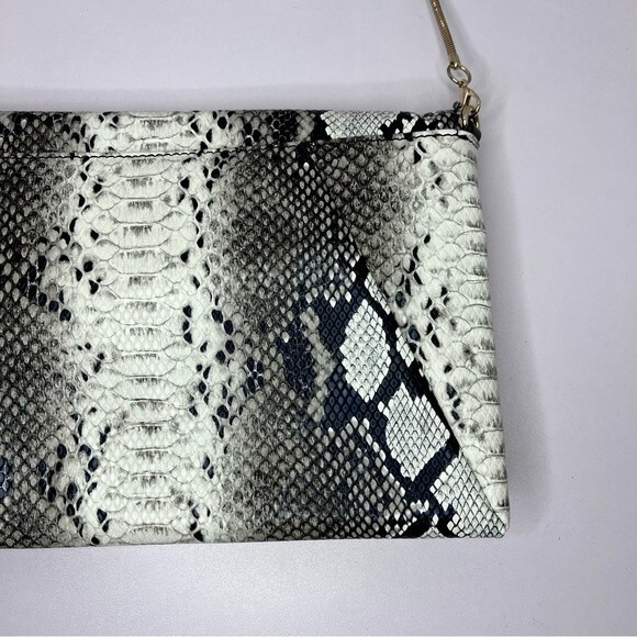 NWOT Witchery Faux Leather Snakeskin Envelope Chain Crossbody Bag - Picture 8 of 9